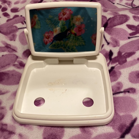 COPY - Mary Kay Vintage white tray/stand with 2-sided compact mirror. - Picture 2 of 5